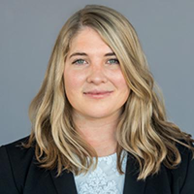 Davidson Headshot Fall 2021